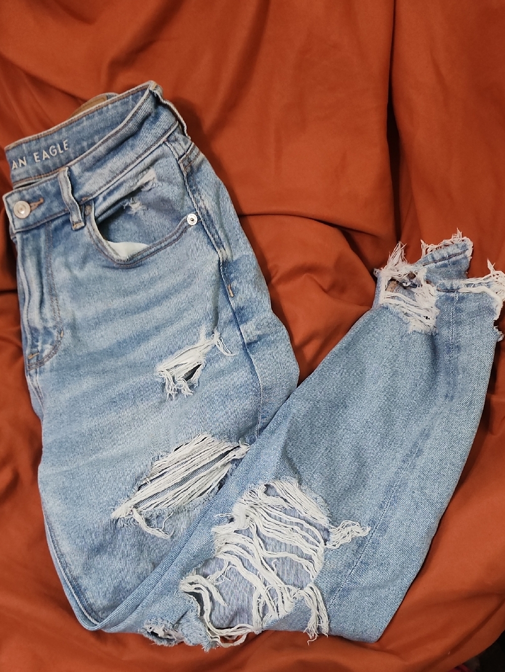 American Eagle Mom Jean 4 Short